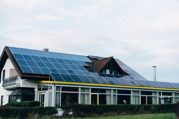 Renewable 6811970 1280